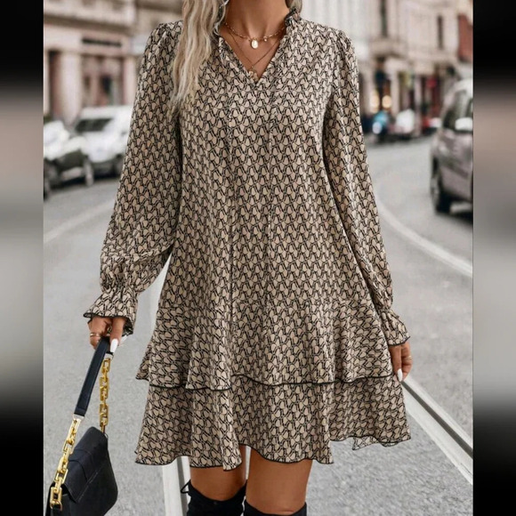 Allover Print Flare Sleeve Ruffle Hem Smock Dress - Picture 1 of 5